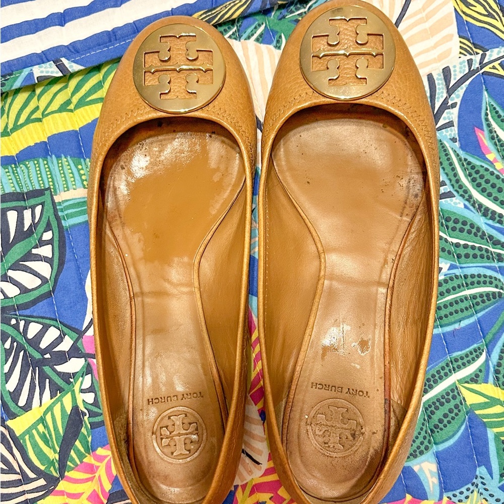Tory Burch Reva flats size 12